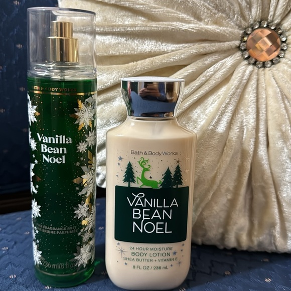 BATH & BODY WORKS SET. . . VANILLA BEAN NOEL SCENT - Picture 2 of 6
